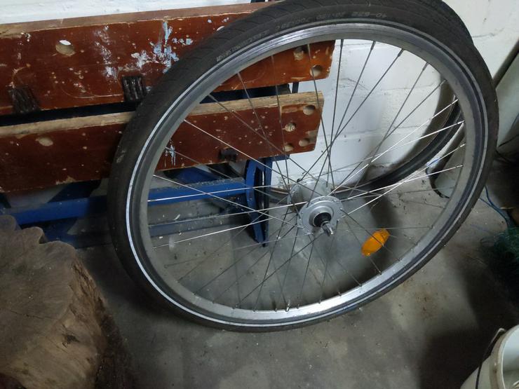 Felgen vom Vorderrad 28  Zoll mit Naabendynamo - Zubehör & Fahrradteile - Bild 1