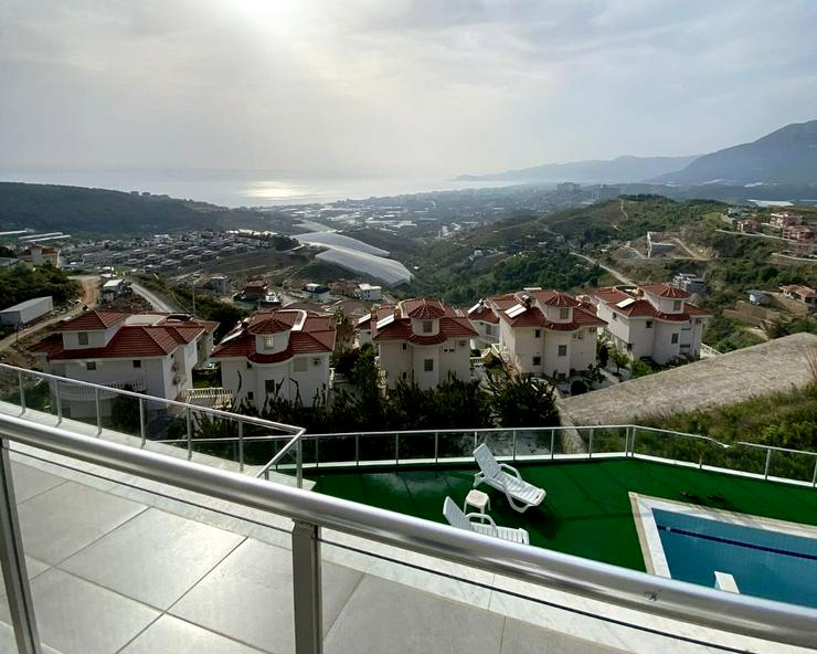 Bild 3: 763 Türkei, Alanya, Kargicak. 7 Zi. Villa, Panorama Meerblick. 