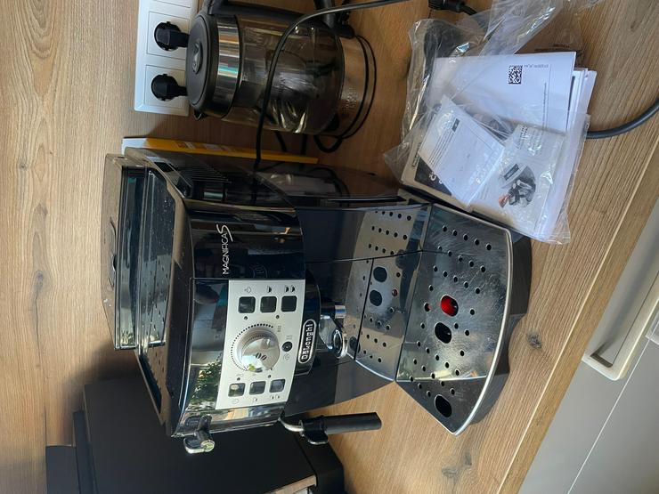 Bild 3: Delonghi Magnifica S Kaffeevollautomat ECAM22.110.B