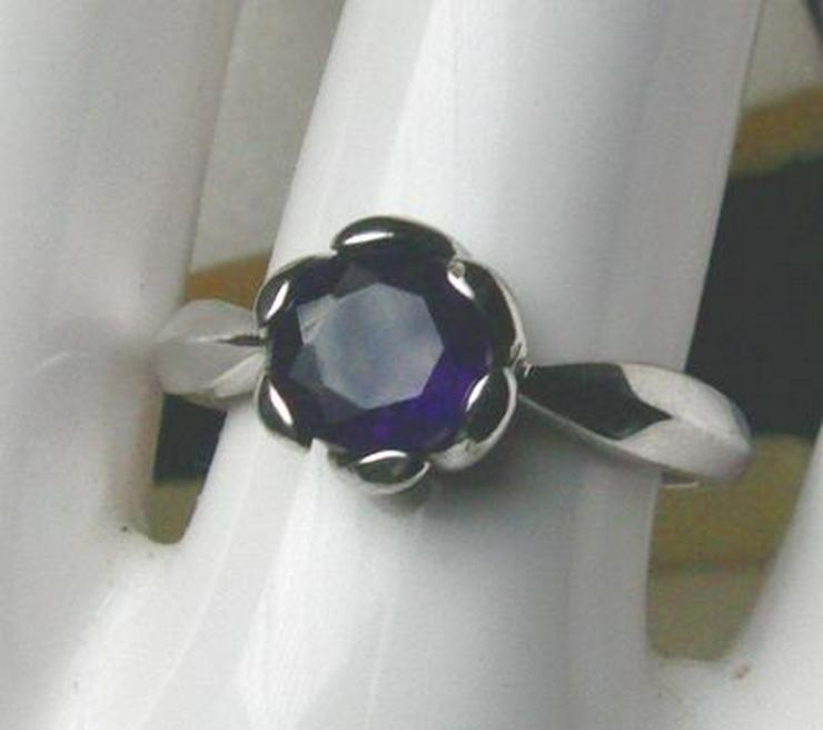 Bild 3: Ring, 925 mSilber mit eienm gefassten Amethysten