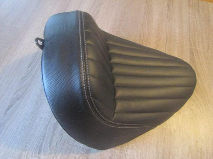 Bild 2: Harley-Davidson° Softail Street Bob Sitz Driver Seat -> NEU!