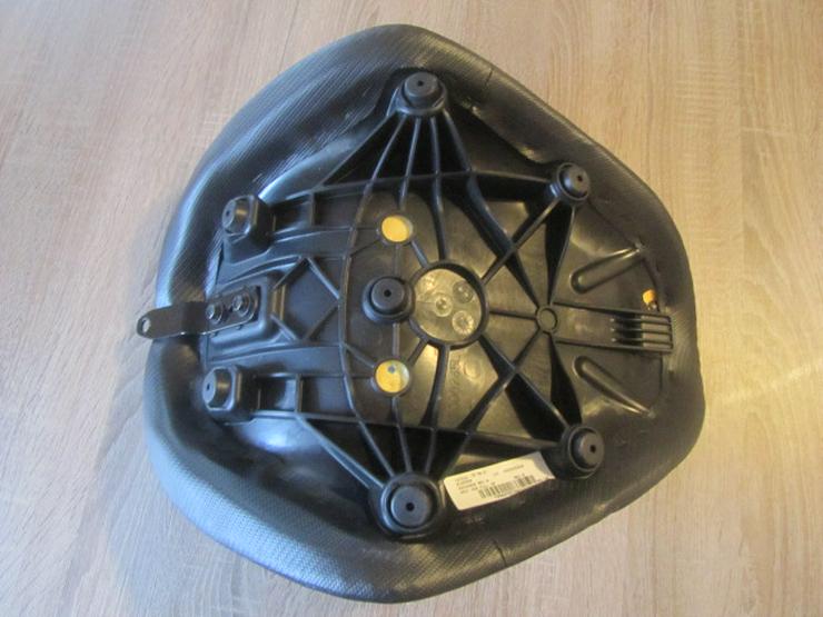 Bild 3: Harley-Davidson° Softail Street Bob Sitz Driver Seat -> NEU!