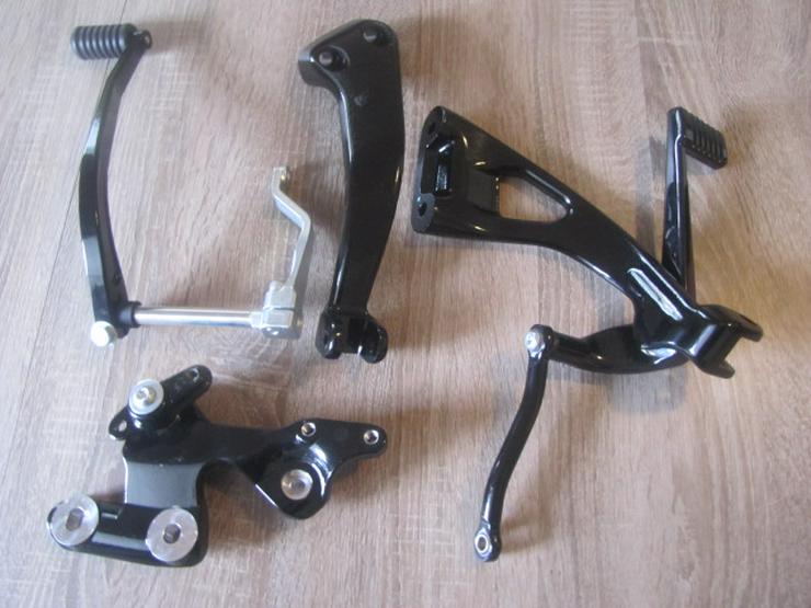 Harley-Davidson Street Bob 114 original Fußrastenanlage komplett