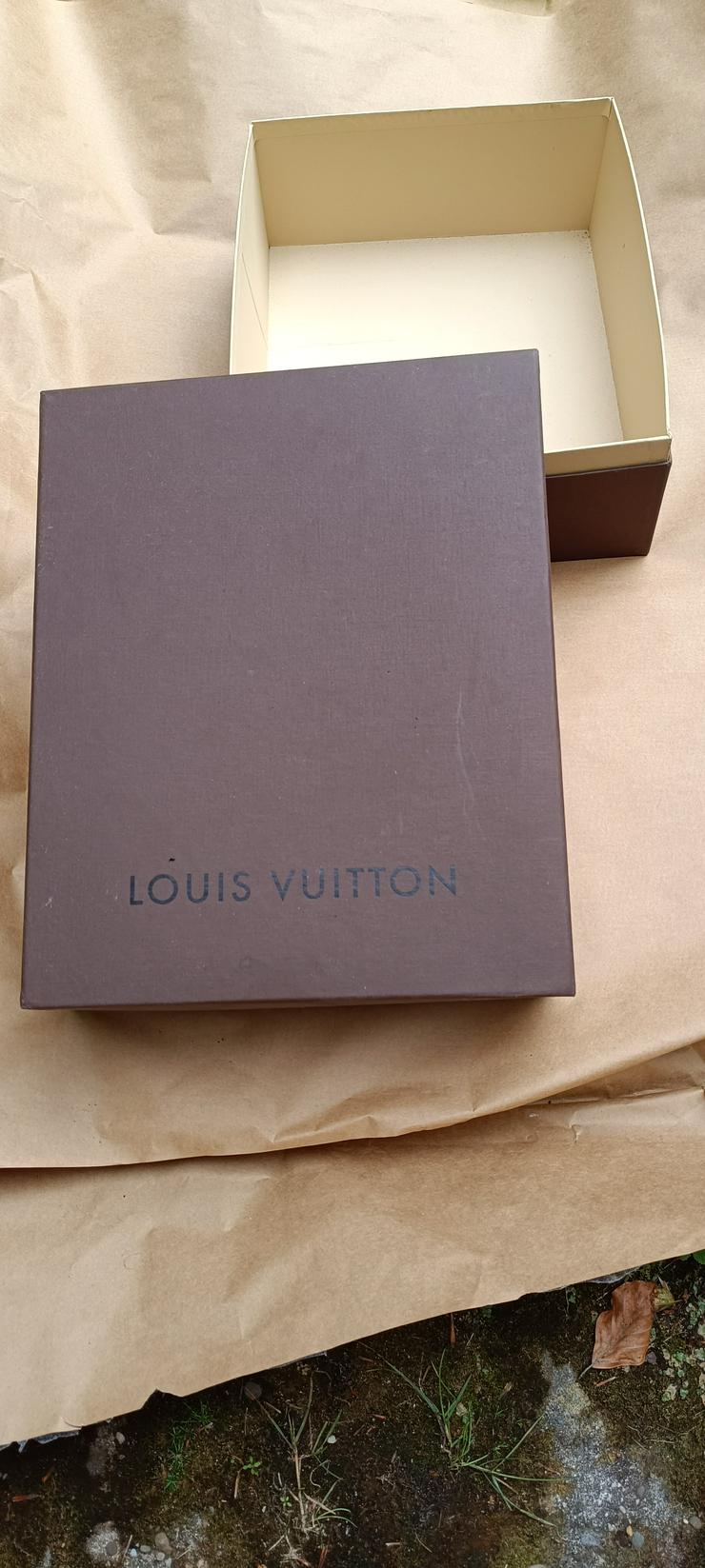 Bild 2: Louis Vuitton Kartons 