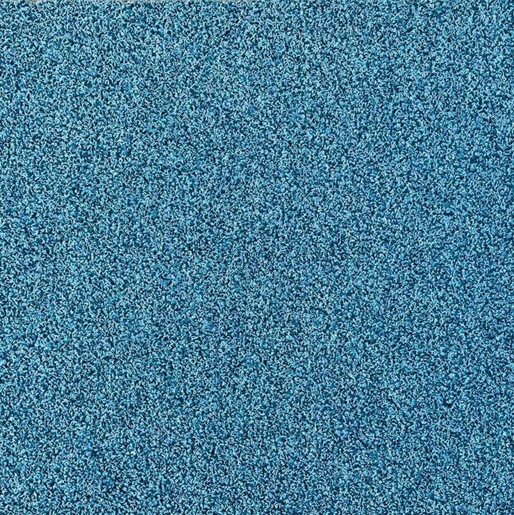 Bild 10: Schöne blaue mittelhohe Florteppichfliesen von Interface €5,00