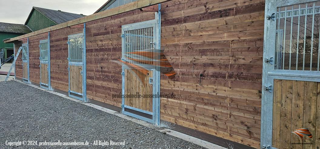 Bild 10: Stalltür & Paddocktür | Stalltor | Pferdestalltür und Schiebetür | Stallfenster von AUSSENBOXEN TEAM