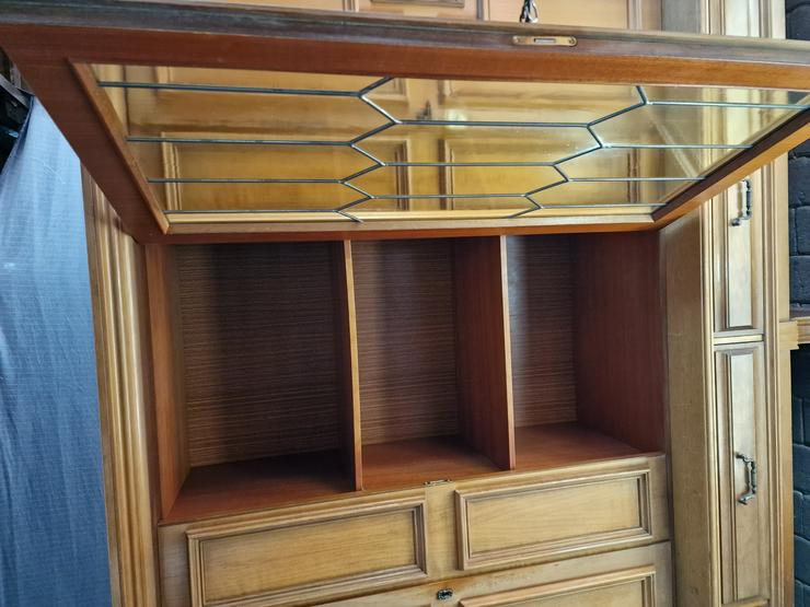 Bild 4: Vintage-Schrank (Wohnwand) Retro zu verkaufen