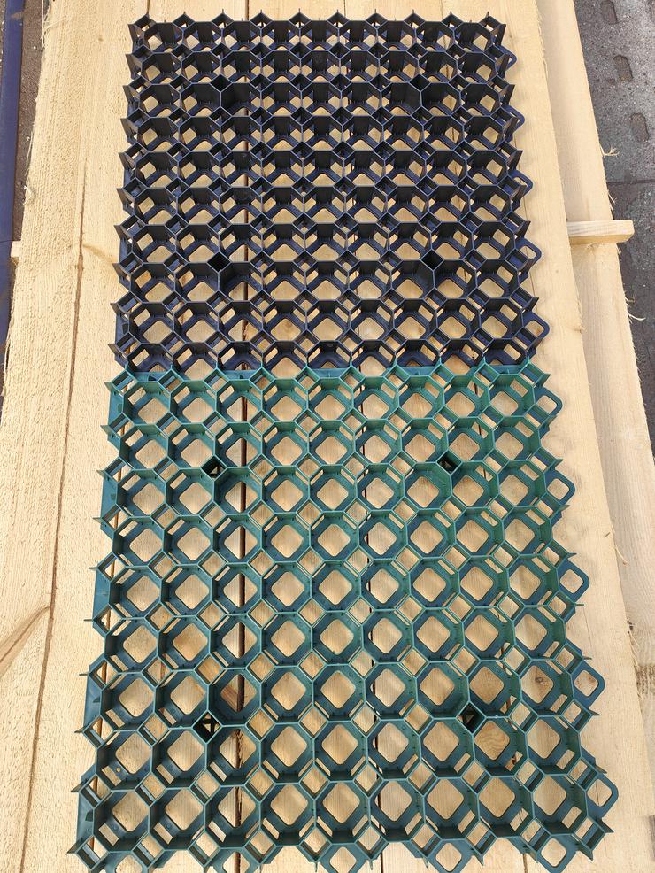 Bild 7: Gartenmatten zur Bodenstabilisierung: Paddockplatten, Rasengitter & Rasenwaben 7,99 EUR/m2
