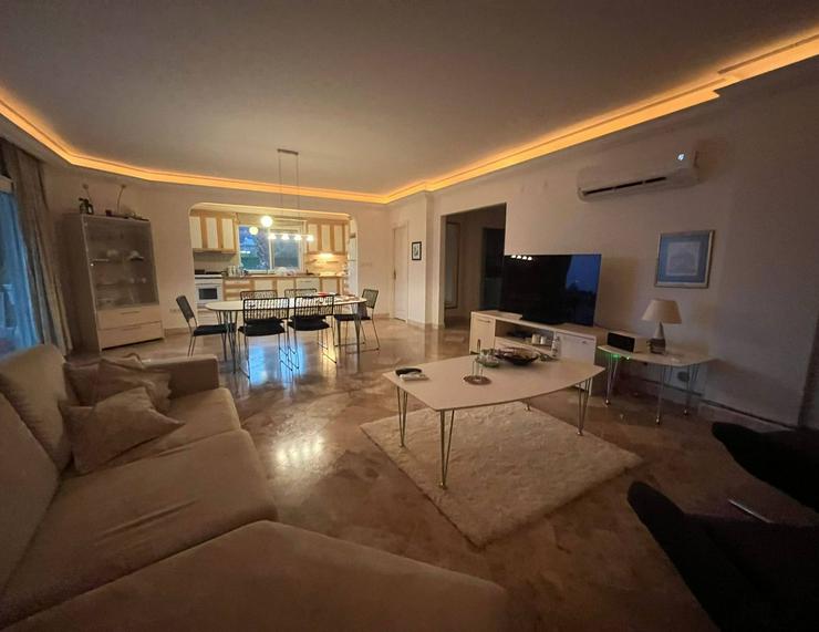 Bild 5: 1065 Diese exklusive 4-Zimmer-Villa, vereint Luxus, Komfort und eine erstklassige Lage. in Oba,  Ikamet ist  möglich. 