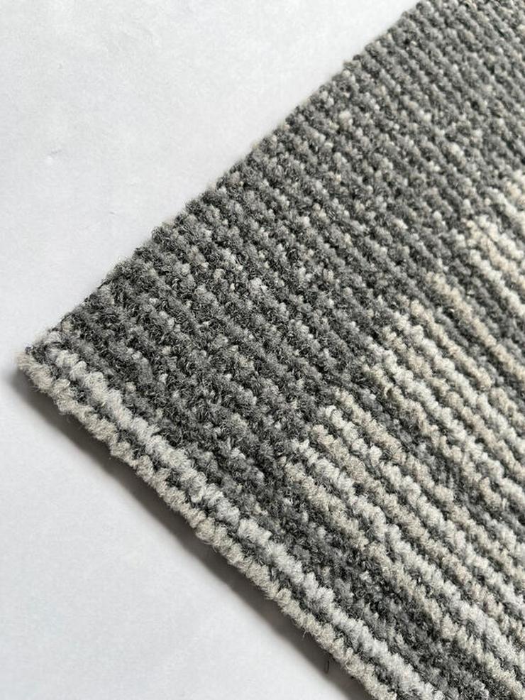Bild 2: Sonder angebot! Interface Teppichfliesen mit Streifenmuster