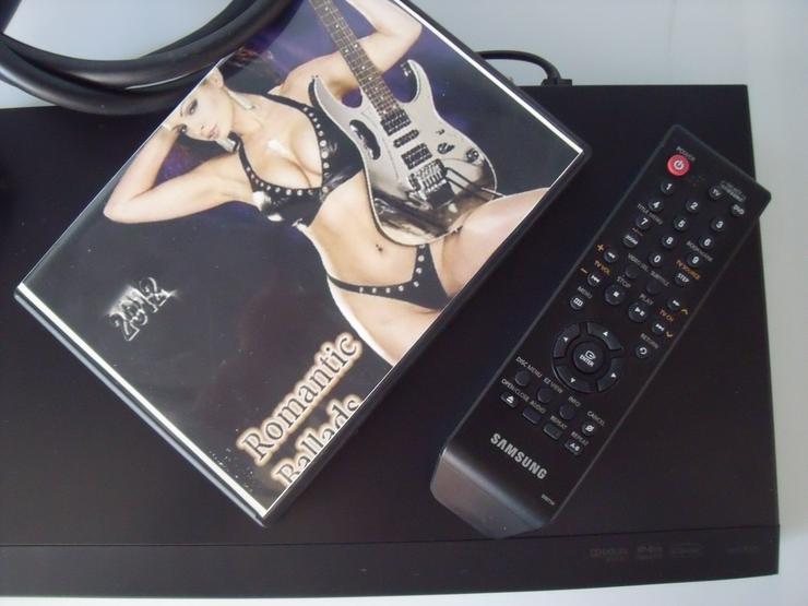 Bild 7: DVD Player Samsung  mit FB DviX , ohne Skart  Kabel .
