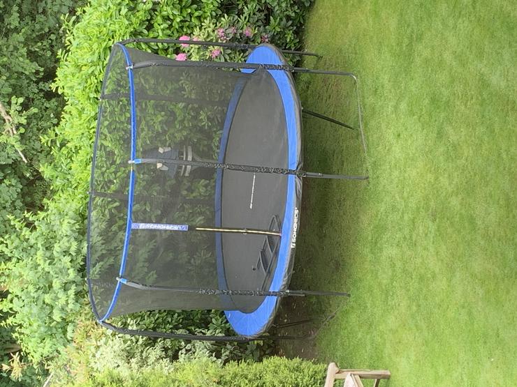 Bild 6: Songmics Trampolin 2 Jahre  B366 cm H270cm mit Bodenanker guter Zustand