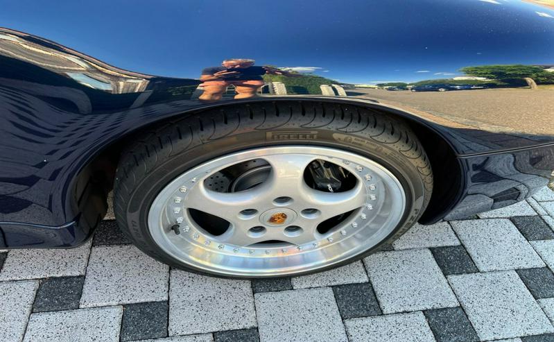 Bild 14: Porsche 911/993 Carrera S Sportwagen/Coupé
