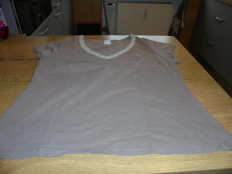 Damen Schlafshirt hellbraun Gr. 44 kurzarm mit Spitzen