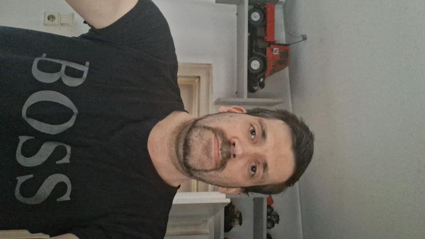 Bild 2: Junger Baggerfahrer sucht sie 