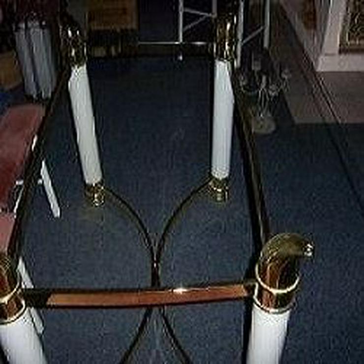 Esszimmertisch