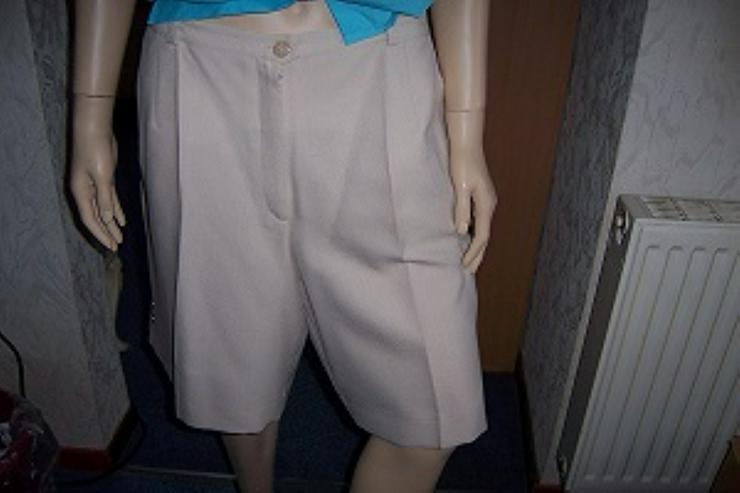 Bild 2: Damen Bermudas