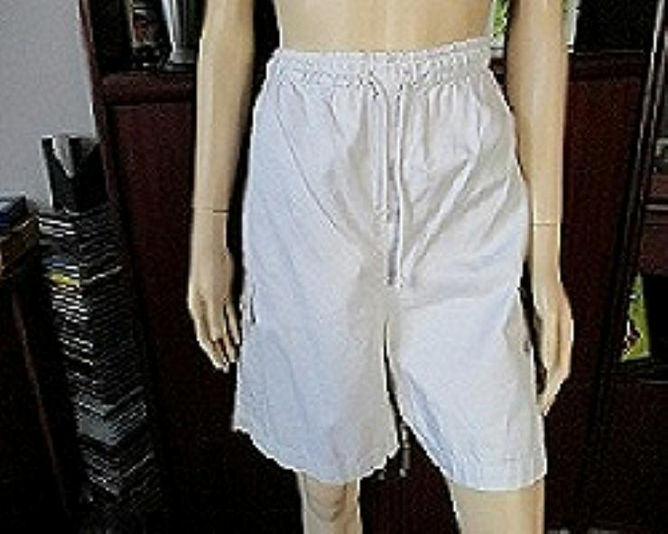 Bild 4: Damen Bermudas