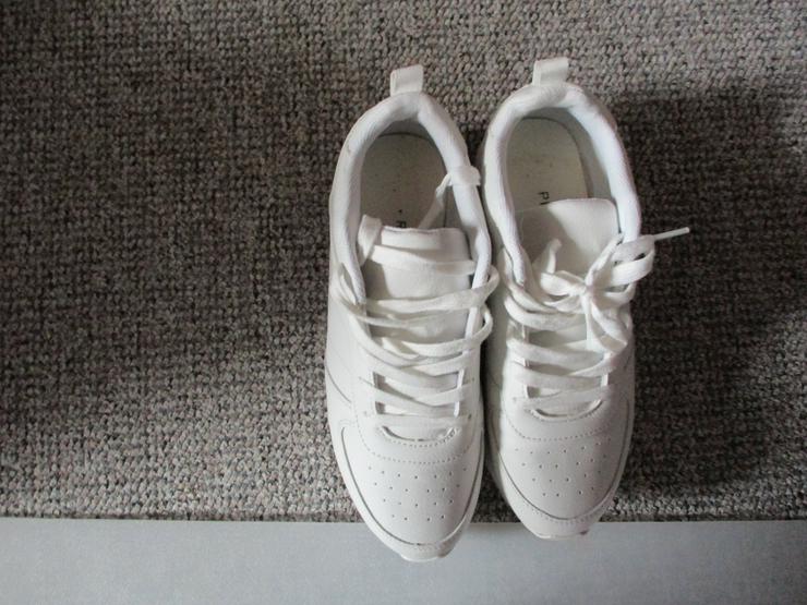 Bild 12: Damen Schuhe