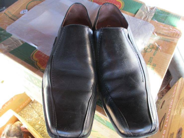 Bild 7: Herrn Schuhe