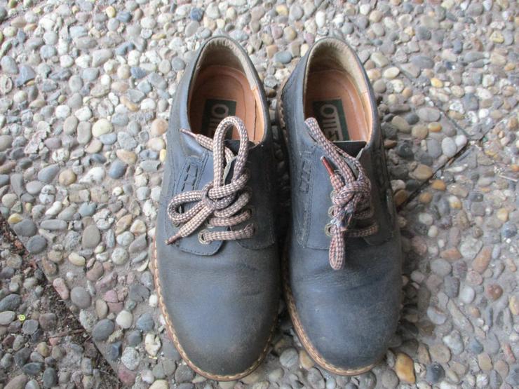 Bild 10: Herrn Schuhe