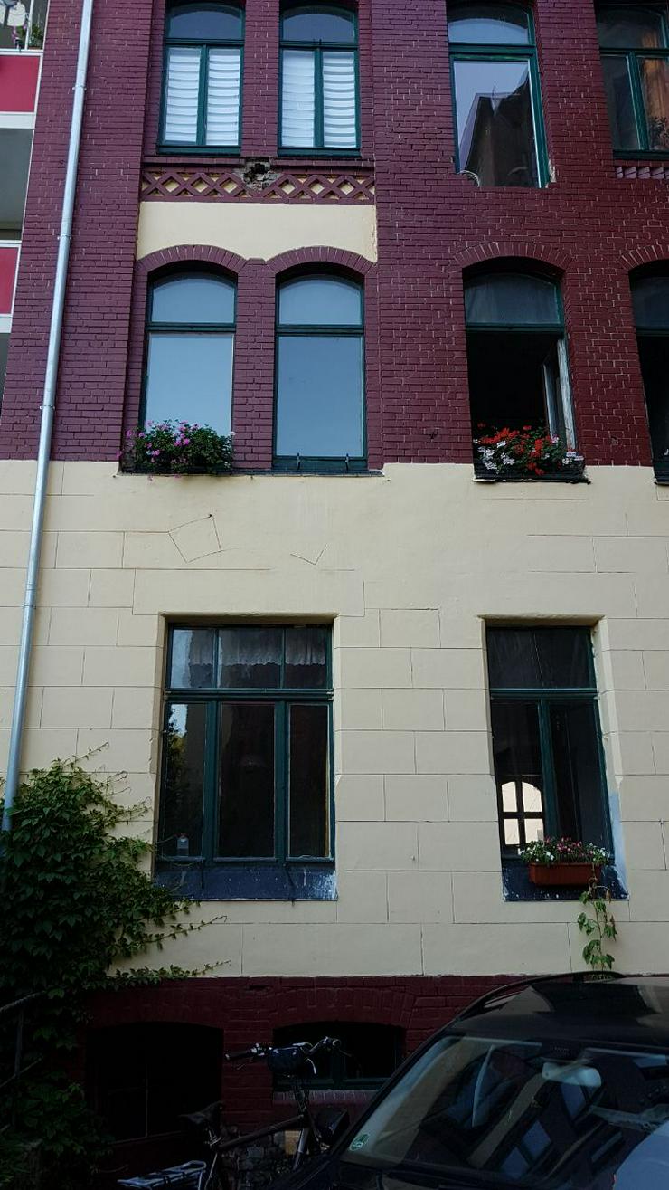 Bild 2: Mehrfamilienhaus