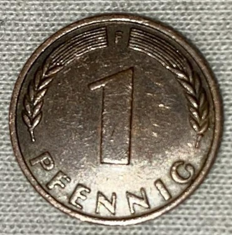 Bild 2:  Je eine 1 Pfennig Münze der Bank Deutscher Länder von 1948 + 1949 