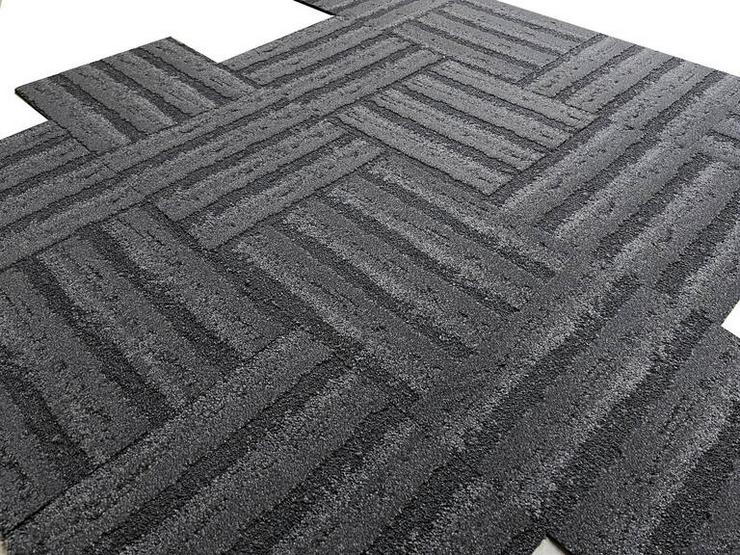 Bild 5: Near & Far Interface Teppichfliesen 50cm x 50cm in 10 Farben