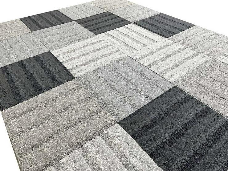 Near & Far Interface Teppichfliesen 50cm x 50cm in 10 Farben
