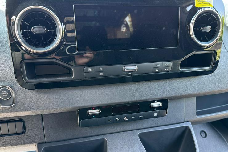 Bild 11: Mercedes-Benz Sprinter 319 CDI Allradantrieb 4x4 PRO Automatik 9G-TRONIC Standheizung AHK Kamera Klima Tempomat