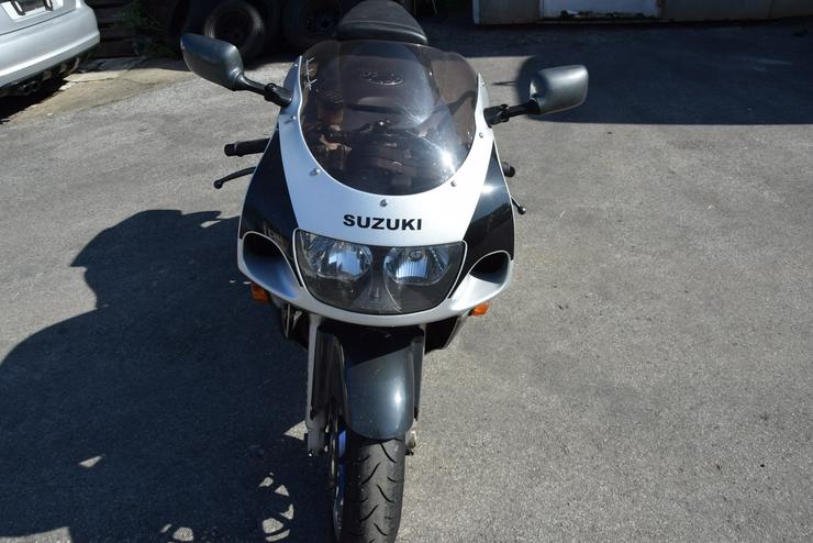 Bild 9: Suzuki GSX-R 600 BOS Carbon Sportauspuff Motorradständer Soziusab