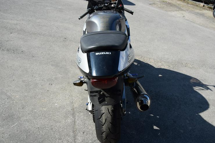 Bild 8: Suzuki GSX-R 600 BOS Carbon Sportauspuff Motorradständer Soziusab