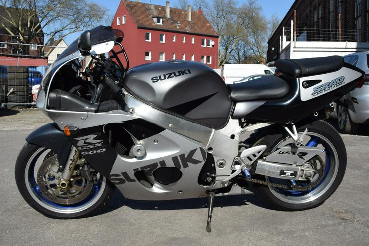 Suzuki GSX-R 600 BOS Carbon Sportauspuff Motorradständer Soziusab