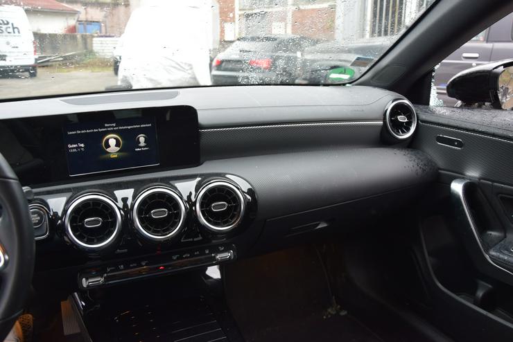 Bild 9: Mercedes-Benz CLA 250 Shooting Brake CLA 250 e Edition Progressive Automatik Kamera Klima Navi Tempomat Teilleder
