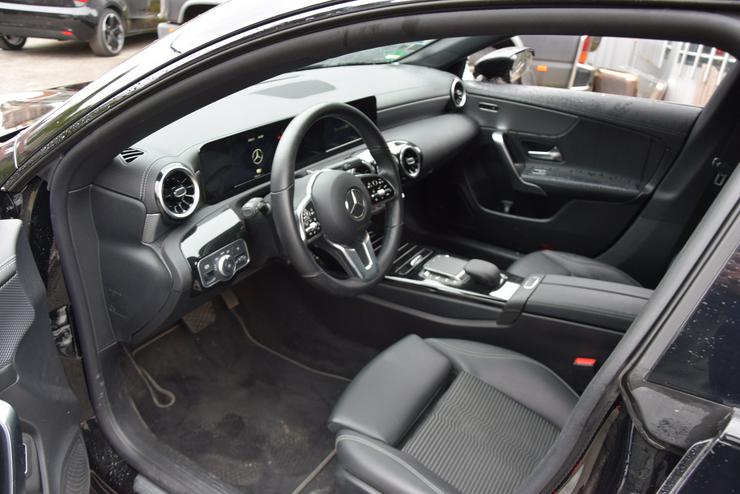 Bild 8: Mercedes-Benz CLA 250 Shooting Brake CLA 250 e Edition Progressive Automatik Kamera Klima Navi Tempomat Teilleder