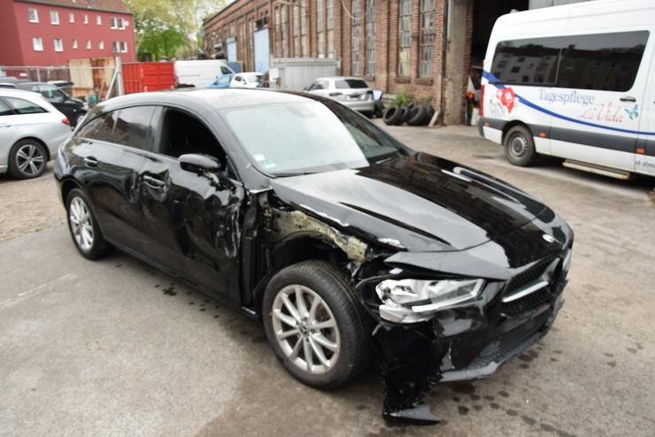 Bild 4: Mercedes-Benz CLA 250 Shooting Brake CLA 250 e Edition Progressive Automatik Kamera Klima Navi Tempomat Teilleder