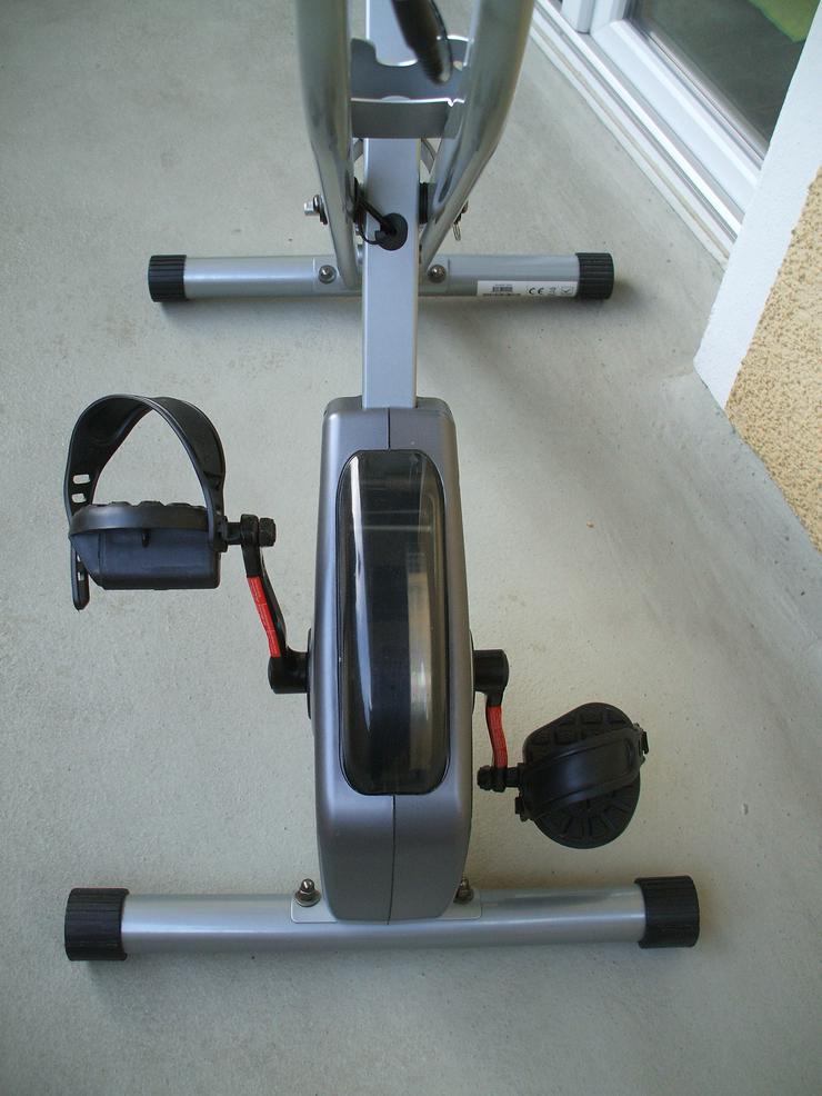 Bild 2: Klappbarer Heimtrainer mit Magnetbremssystem & Handpulsmessung *neuwertig*