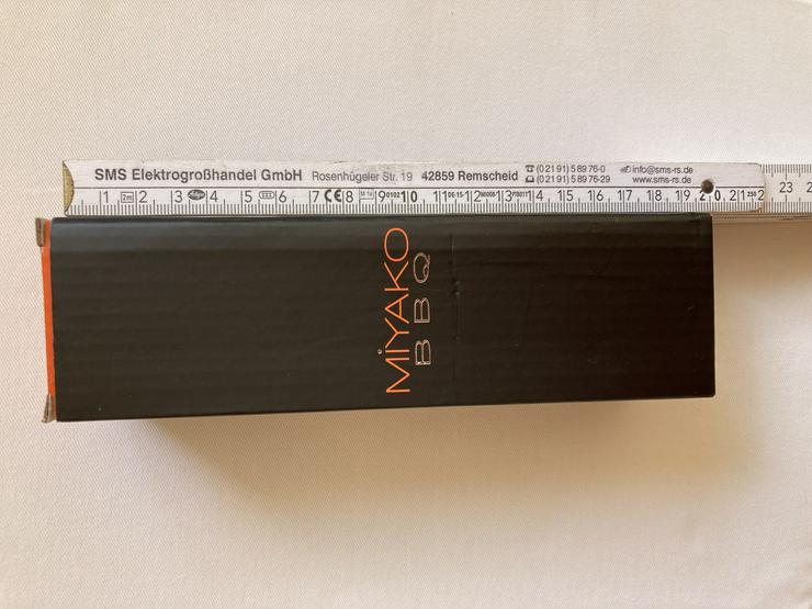 Bild 3: UNBENUTZT Miyako BBQ Salz- und Pfeffermühle