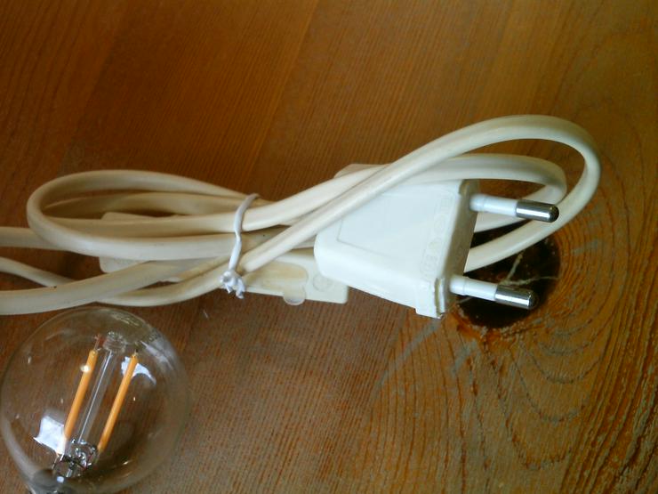 Bild 3: Kleine Tischlampe im Vintage-Stil 70er/80er Jahre