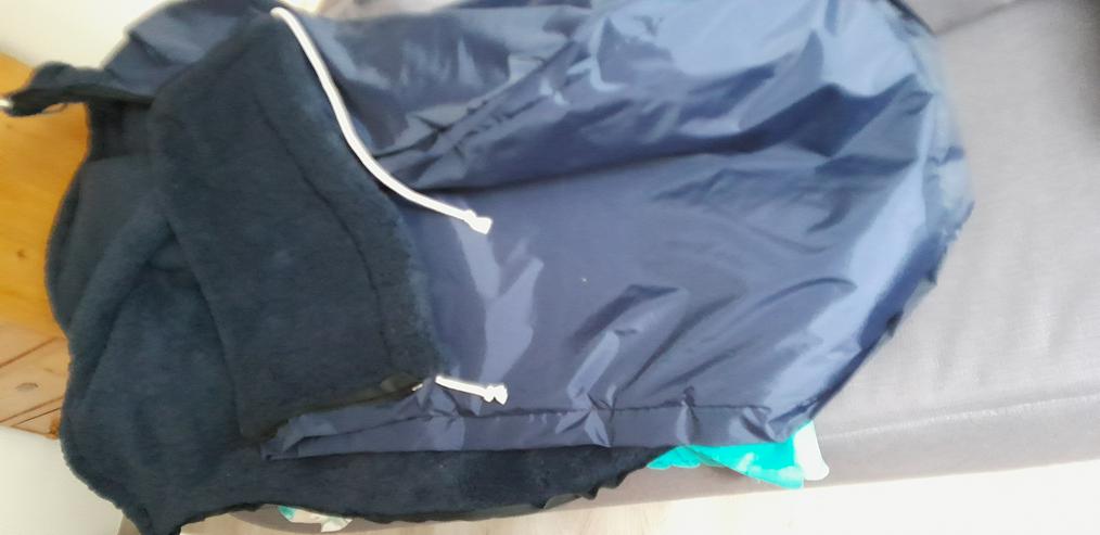 Bild 7: Neu, unbenutzt: 1 Sitzsack für Rollstuhlfahrer, dunkelblau, ganz mit Webpelz gefüttert