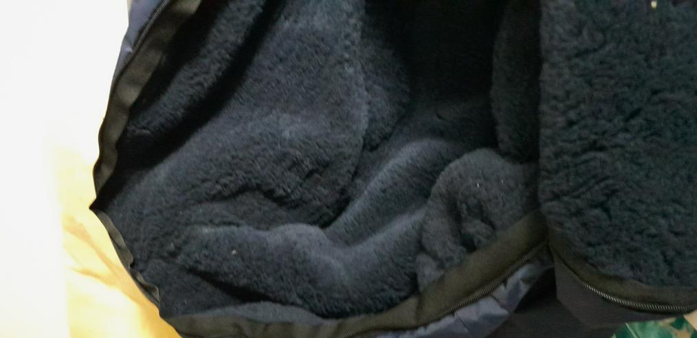 Bild 5: Neu, unbenutzt: 1 Sitzsack für Rollstuhlfahrer, dunkelblau, ganz mit Webpelz gefüttert