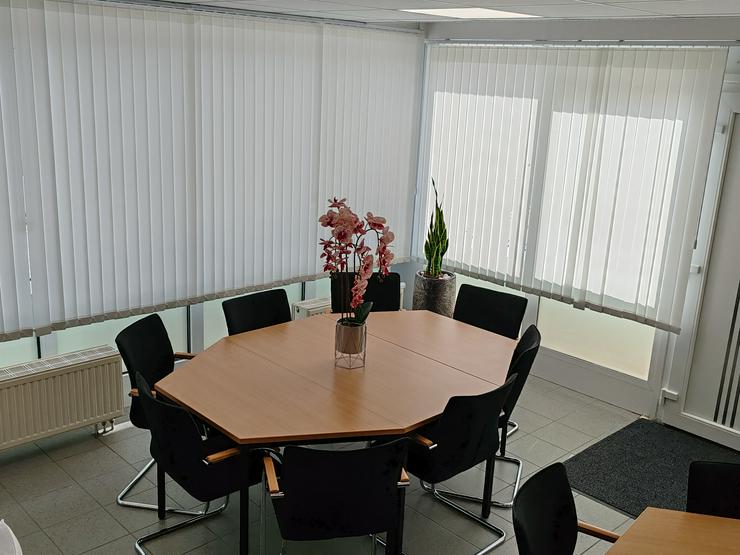 Bild 15: Eventlocation, Veranstaltungsraum, Partyraum, Schulanfang, Feiern, Workshop