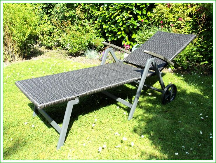 Bild 3: POLYRATTAN-LIEGE, grau-anthrazit mit "Sun Garden" POLSTER-AUFLAGE, grün, gebraucht.