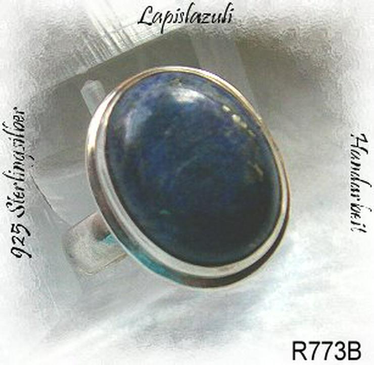 Ring, 925 Silber mit gefassten Lapislazulu