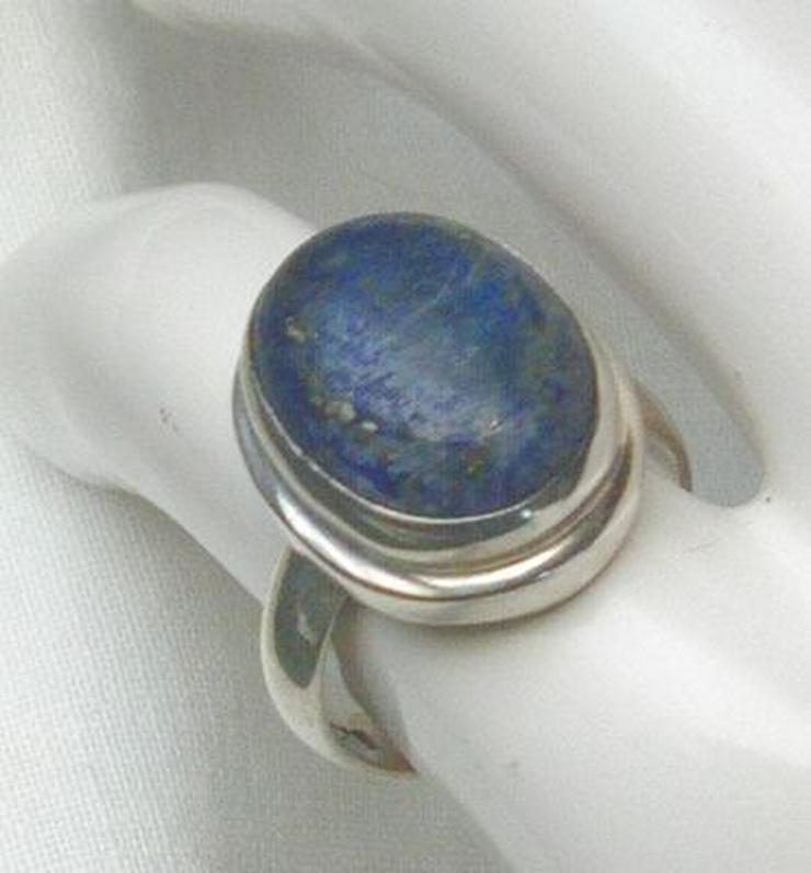 Bild 4: Ring, 925 Silber mit gefassten Lapislazulu