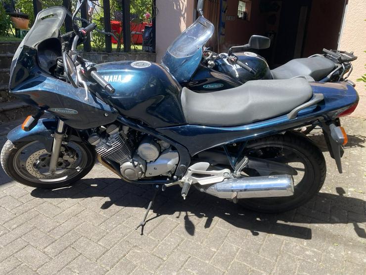 Bild 2: Yamaha XJ 600 S