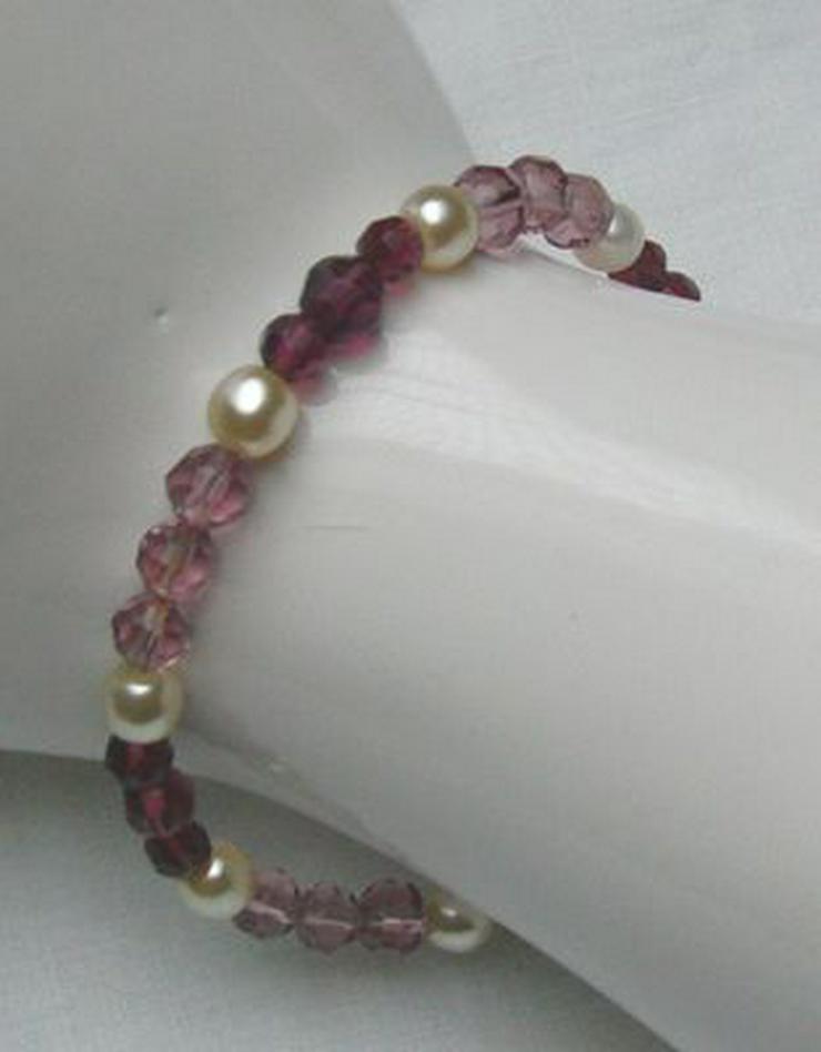 Bild 5: Armband, Kristallperlen in violetttönen und Perlen