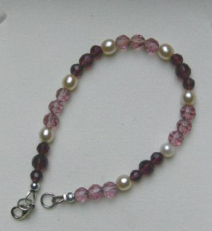 Bild 3: Armband, Kristallperlen in violetttönen und Perlen