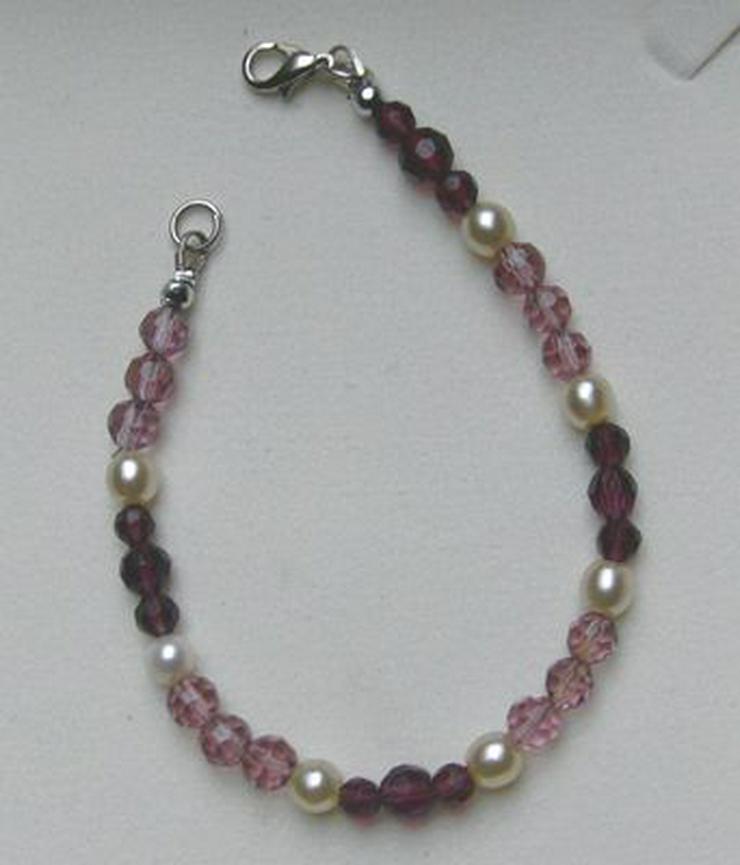 Bild 4: Armband, Kristallperlen in violetttönen und Perlen