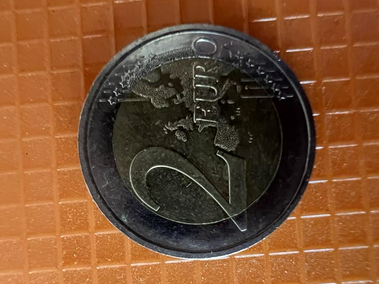 Bild 2:  2 Euro Münze Slovensko (Slowakei) 2015